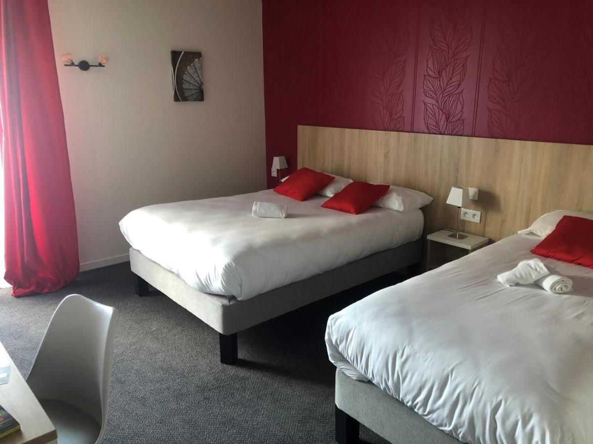 Logis Hostellerie Du Cheval Blanc Sainte Maure de Touraine Bagian luar foto